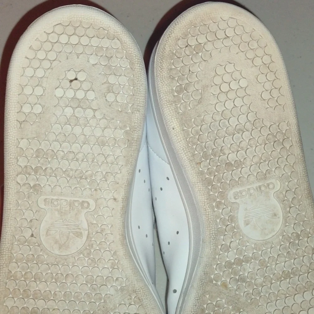 ADIDAS Stan Smith White Sneakers  size 7